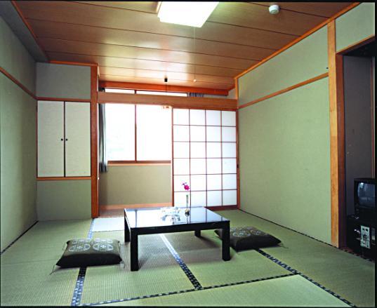 Shiratori Kogen Hotel Gujo Esterno foto